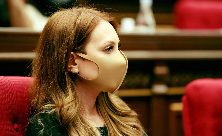 Լիլիթ Մակունց