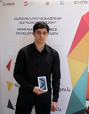 Սլավիկ Ավետիսյան