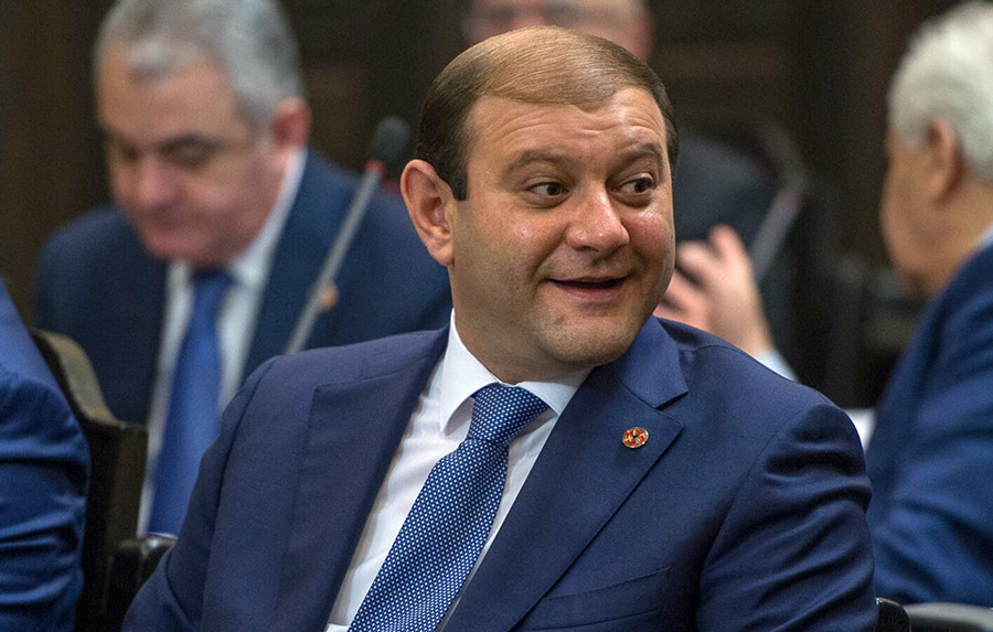 Տարոն Մարգարյան