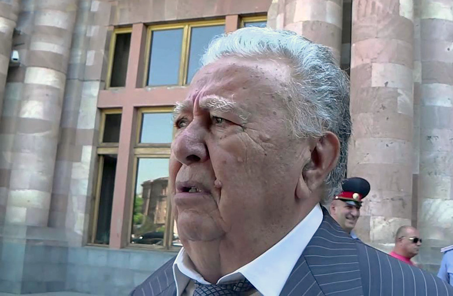 Ռադիկ Մարտիրոսյան