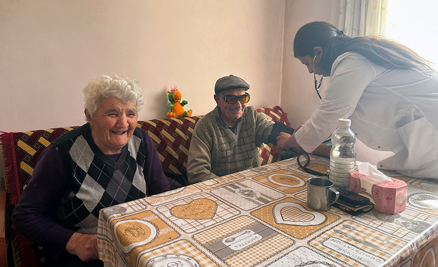 Ռաֆիկ պապ, Լամարա տատ