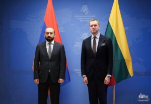Հայաստանի եւ Լիտվայի արտաքին գործերի նախարարներ Արարատ Միրզոյանի եւ Գաբրիելիուս Լանդսբերգիսի հանդիպումը