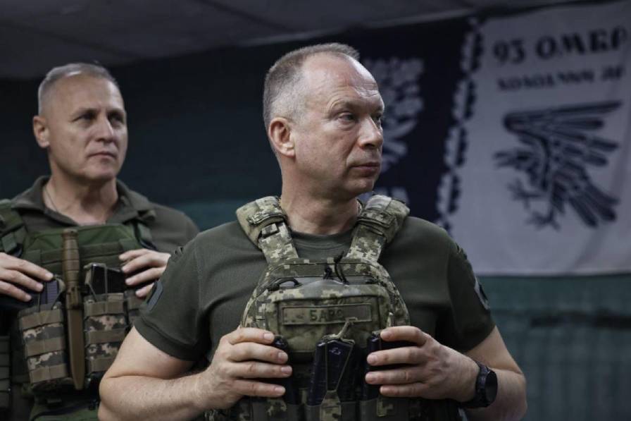 Ուկրաինայի զինված ուժերի գլխավոր հրամանատար գեներալ Ալեքսանդր Սիրսկի