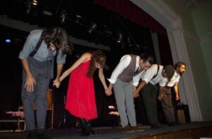 Համազգային թատրոնը