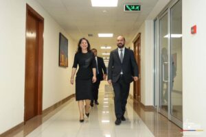 Արարատ Միրզոյան եւ Անալենա Բերբոք