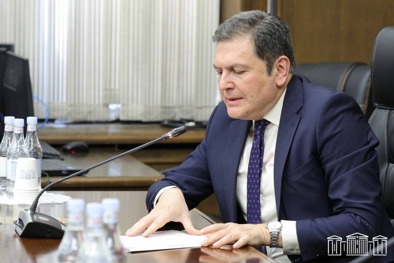 paruyr-hovhannsiyan ՀՀ փոխարտգործնախարար Պարույր Հովհաննիսյան