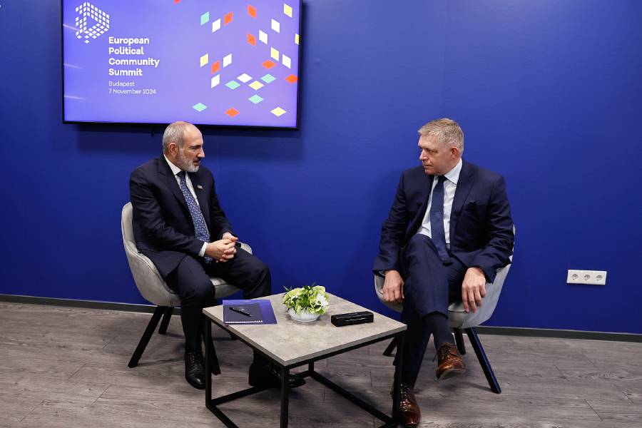 ՀՀ վարչապետ Նիկոլ Փաշինյան եւ Սլովակիայի վարչապետ Ռոբերտ Ֆիցո