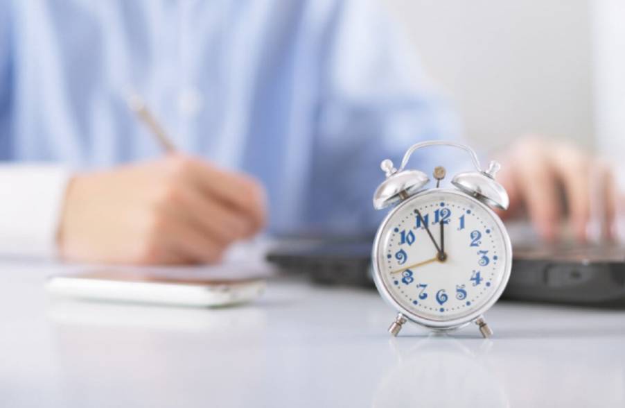 ashxatajam Աշխատաժամերի կրճատում